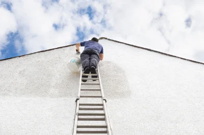 Peinture extérieure à Menesble — façades et ravalement
